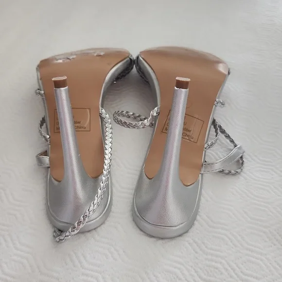 3 for $20 Silver strappy sandals - Picture 4 of 7